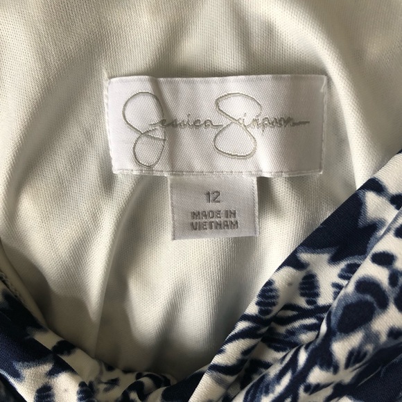 NWOT Blue & White Patterned Maxi Dress - Picture 6 of 7
